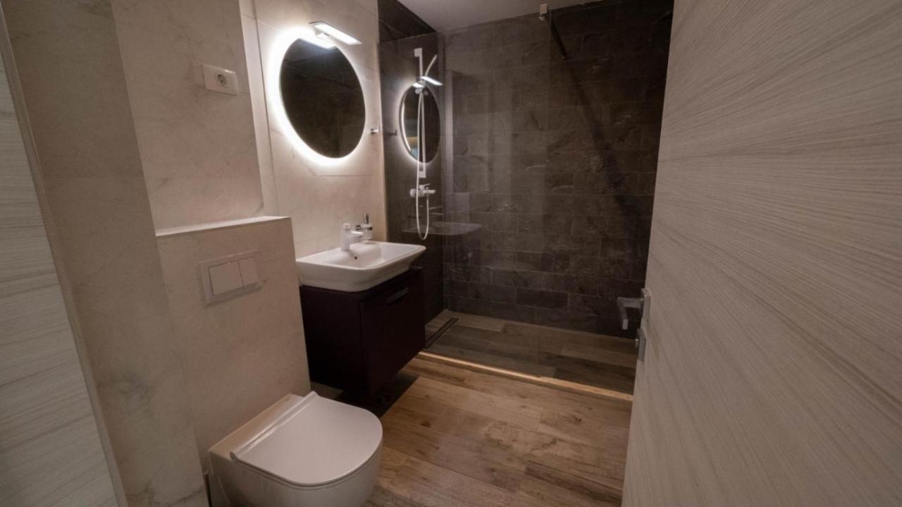 Wave 3 Promenada Apartments Năvodari Екстериор снимка